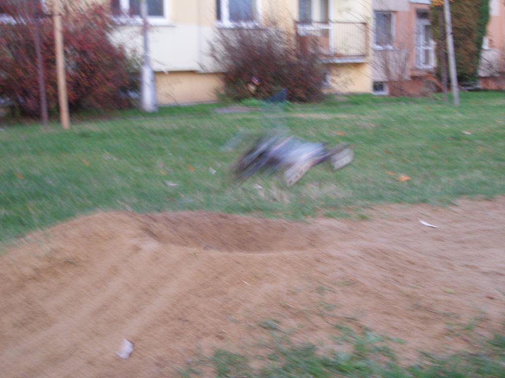 PB090784.JPG